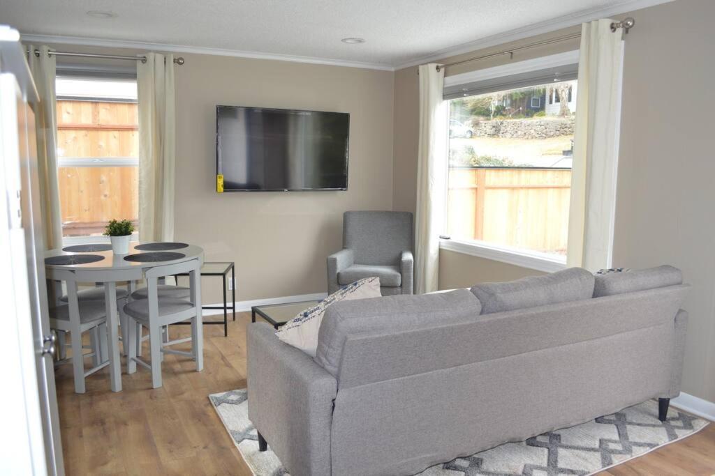 Cozy Crown Hill Carkeek Cottage W/3 Beds, Full Kitchen & Backyard In North Сиэтл Экстерьер фото