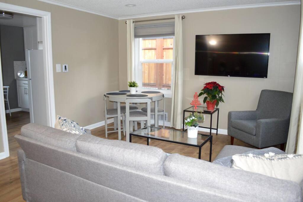 Cozy Crown Hill Carkeek Cottage W/3 Beds, Full Kitchen & Backyard In North Сиэтл Экстерьер фото