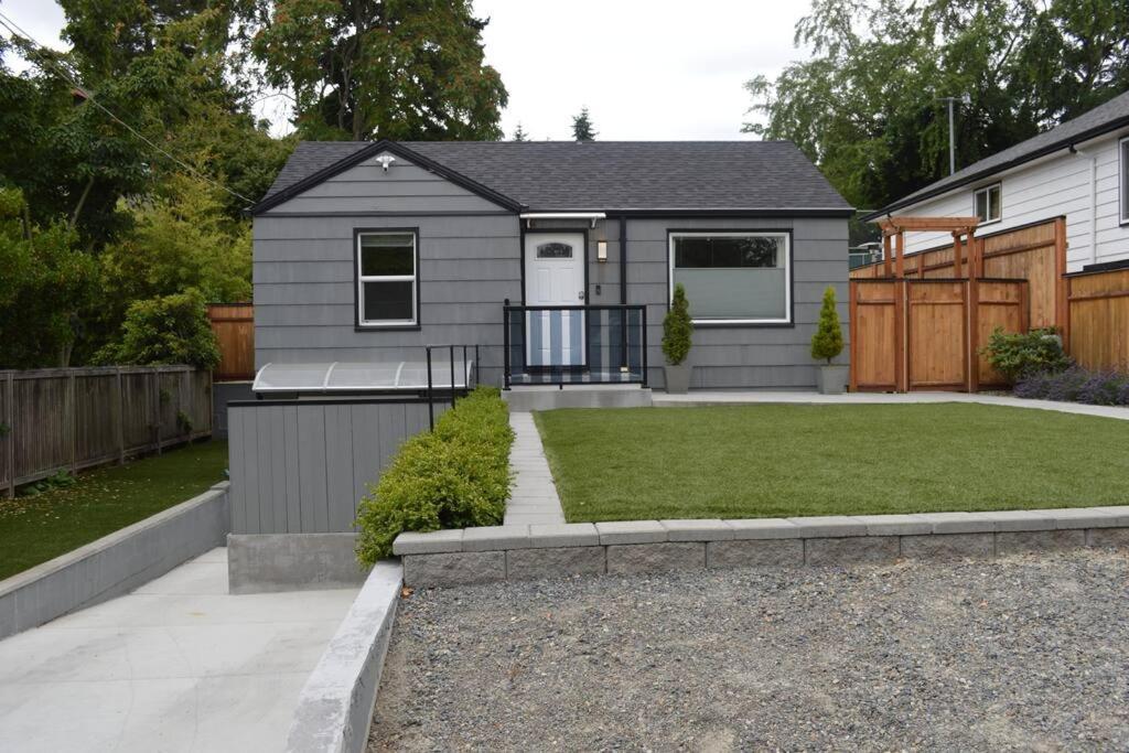Cozy Crown Hill Carkeek Cottage W/3 Beds, Full Kitchen & Backyard In North Сиэтл Экстерьер фото
